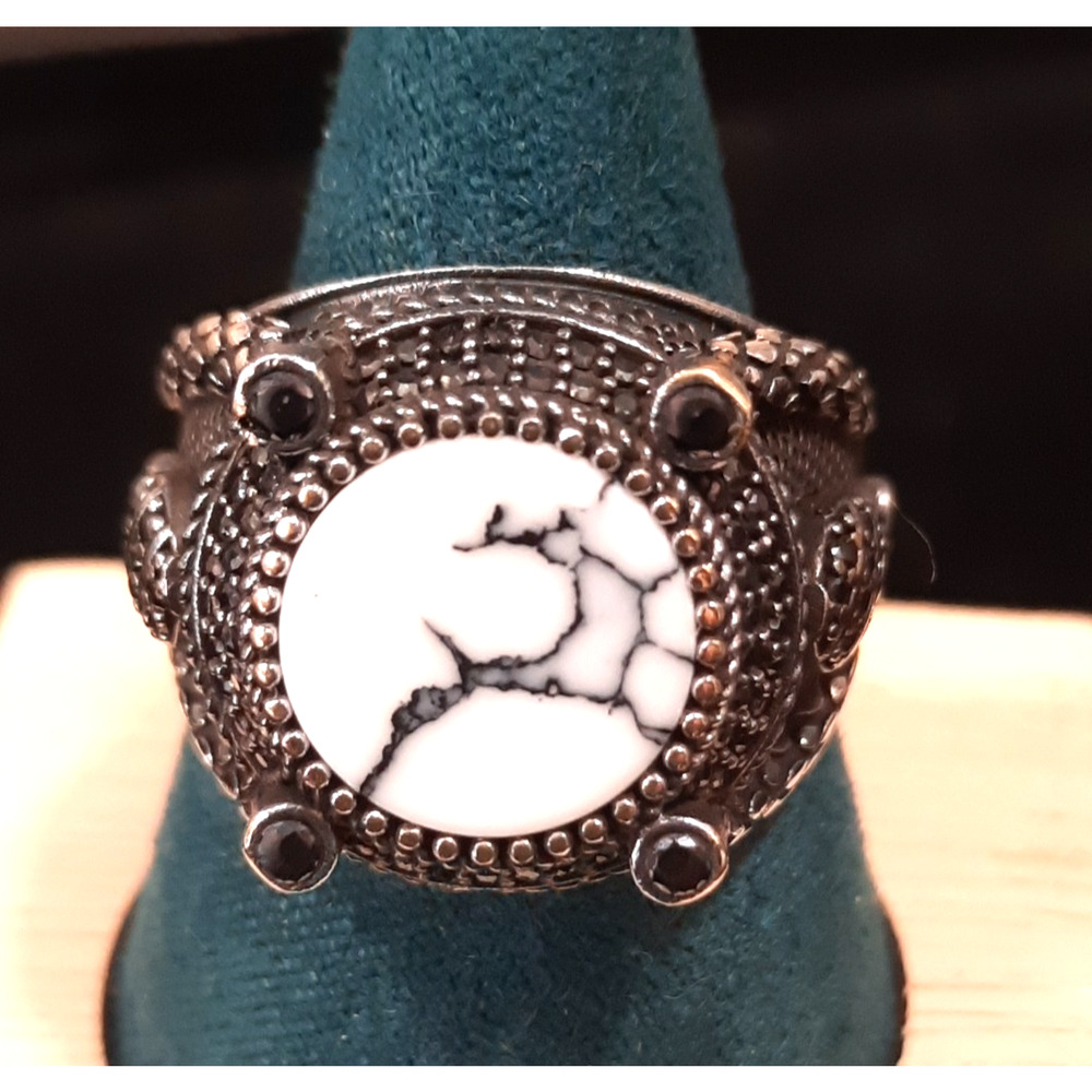 Heavy Men’s Artisan 925 Sterling Silver Statement Ring White Magnesite Size 12